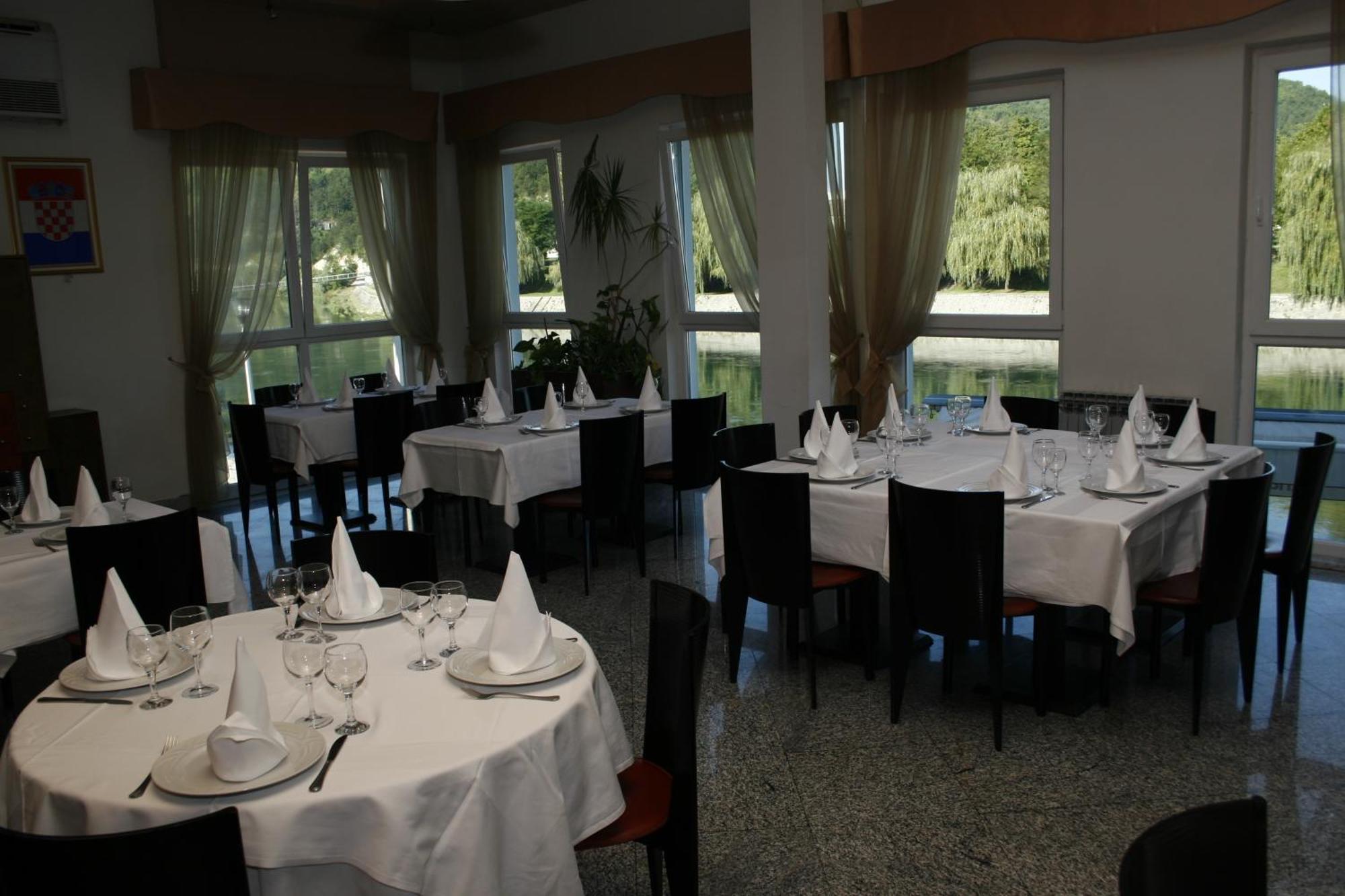Hotel Sv. Mihovil Trilj Dış mekan fotoğraf