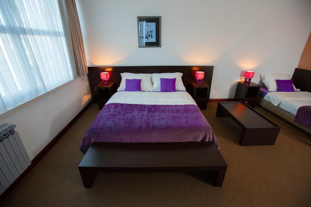 Hotel Sv. Mihovil Trilj Oda fotoğraf